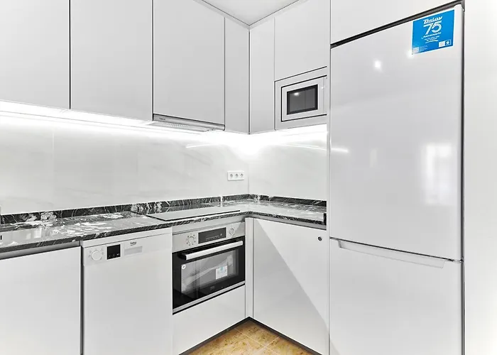 Apartamento Cozy Near Playa Del Cura In *