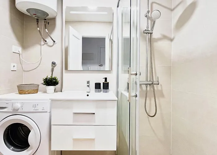 Cozy Near Playa Del Cura In Apartamento Torrevieja