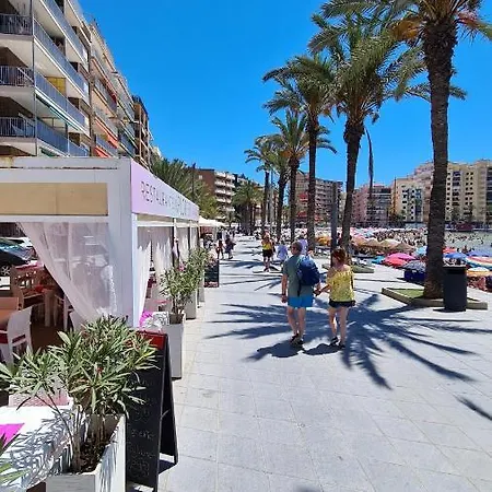 Cozy Near Playa Del Cura In Apartment Torrevieja