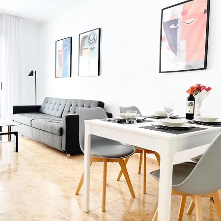 Apartment Cozy Near Playa Del Cura In Torrevieja